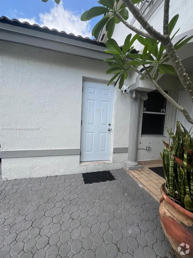 Building Photo - 15709 SW 90th Terrace Unit 09 Rental