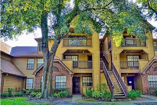 Photo - 390 Woodside Dr Unit 202