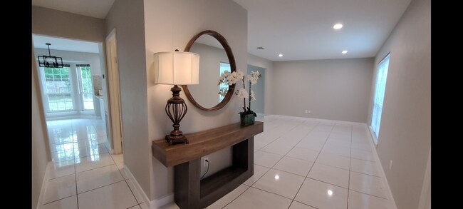 Photo - 16911 Elmwood Glen Ct
