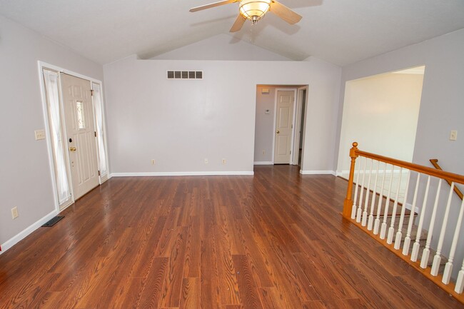 Photo - 4 Bedroom home in Granger, IN!