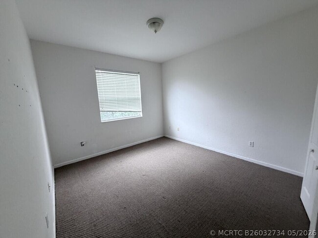 Photo - 3760 NE 15th St