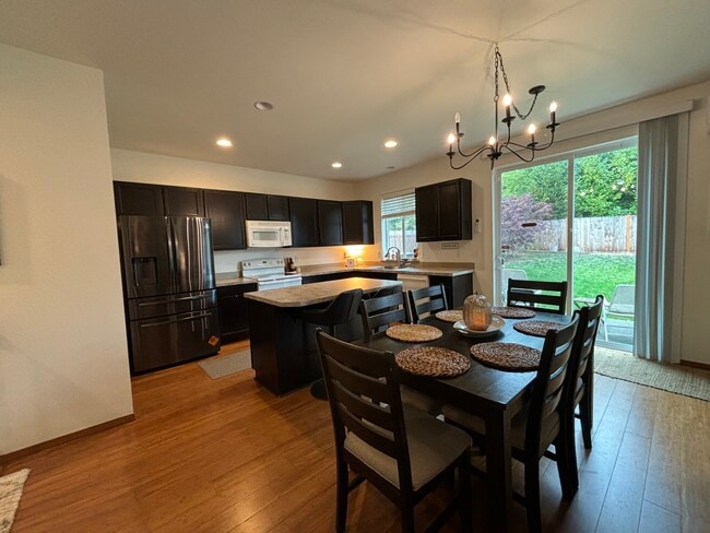 Photo - 680 NE Nantucket St