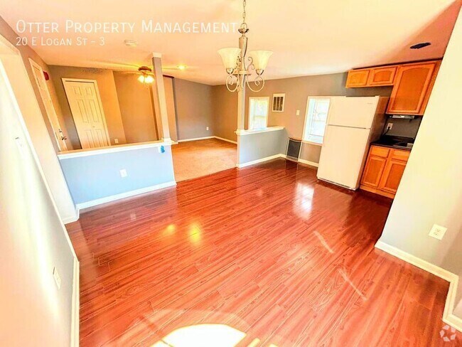 Building Photo - 20 E Logan St Unit 3 Rental