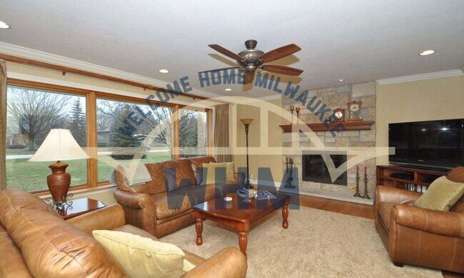 Photo - 1920 Fairhaven Blvd