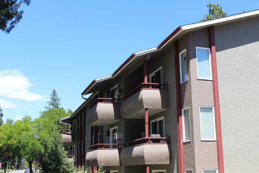 Treetop Apartments For Rent in Coeur d'Alene, ID