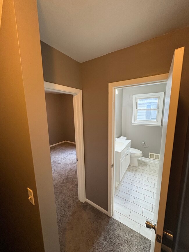 Photo - 550 E Beck St Unit 552