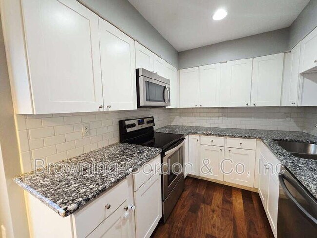 Photo - 4487 Post Pl Unit #17