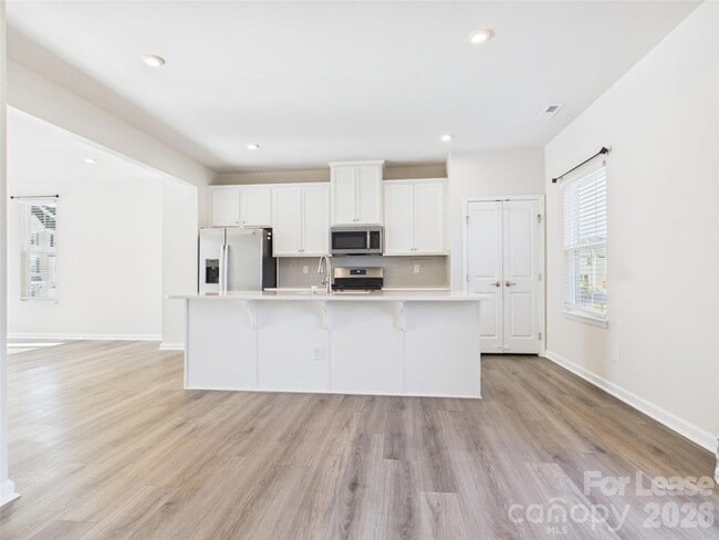 Photo - 2617 Grantham Place Dr