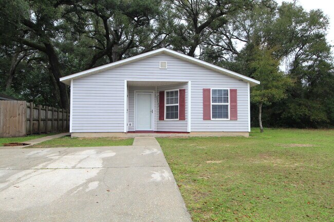 Photo - Updated 3BR Patio Home in Brownsville with Open Living Layout, Interior Laundry, Easy-Care Yard &...