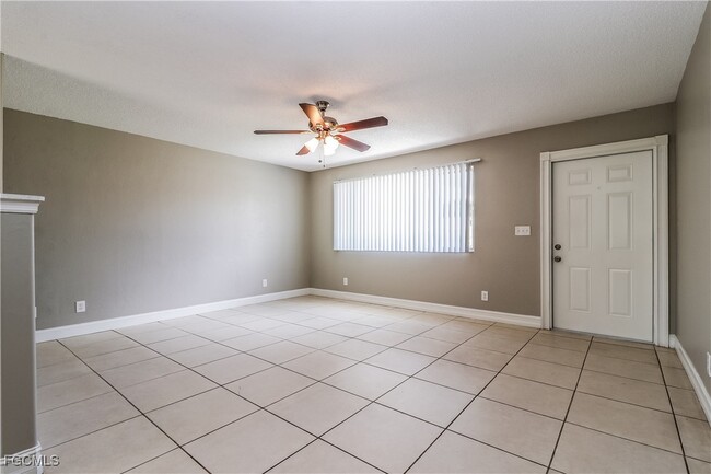 Photo - 18529 Phlox Dr