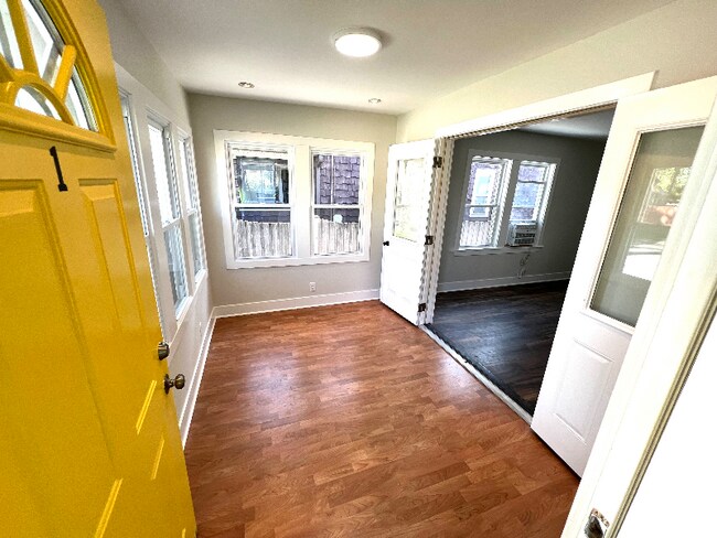 Photo - 109 N William St Unidad 1