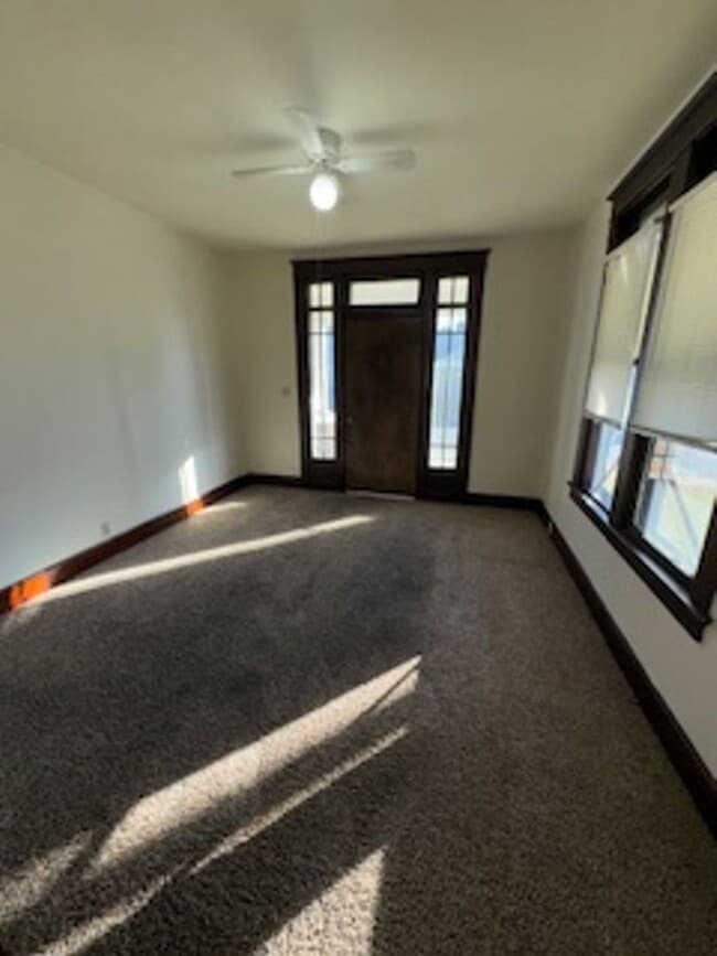 Photo - 804 E Virginia St