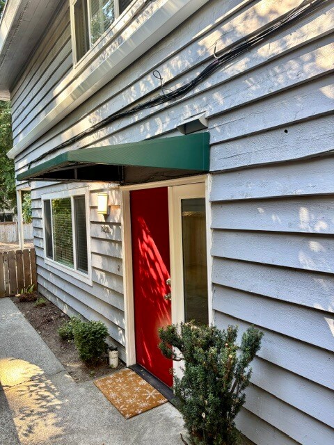 Photo - 14007 Greenwood Ave N