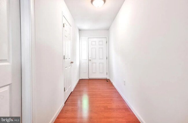 Photo - 504 W Perry St