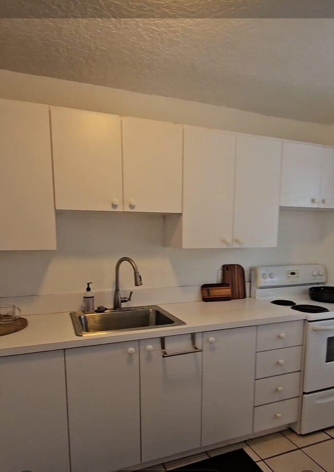 Photo - 1021 SE Monterey Rd Unidad 1-39