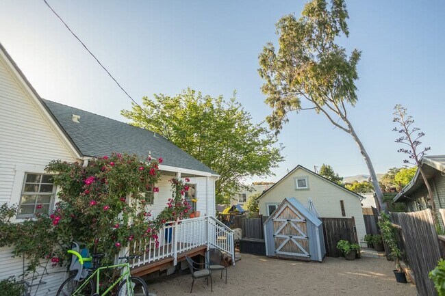 Photo - 1278-1280 Phillips Ln Unit 1280