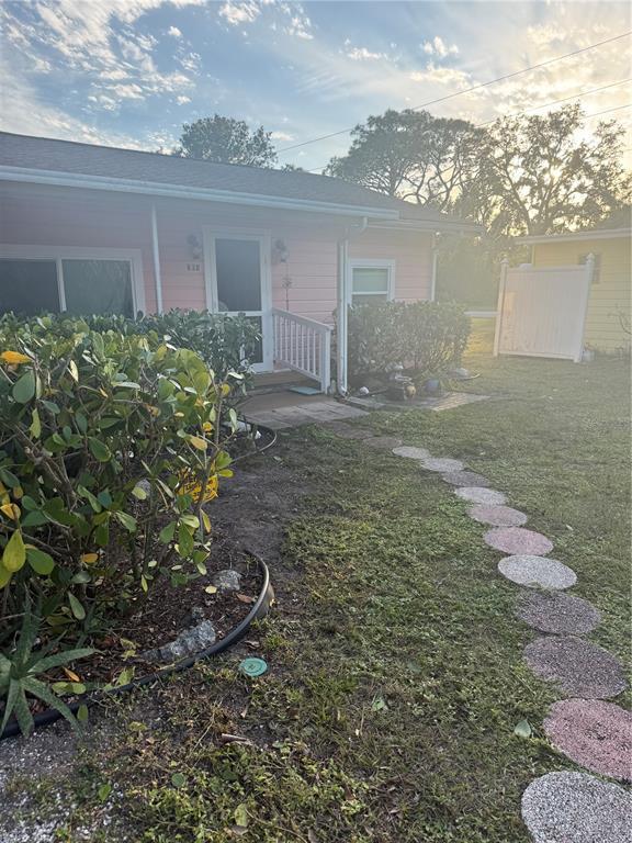 Building Photo - 304 Mt Pleasant Rd