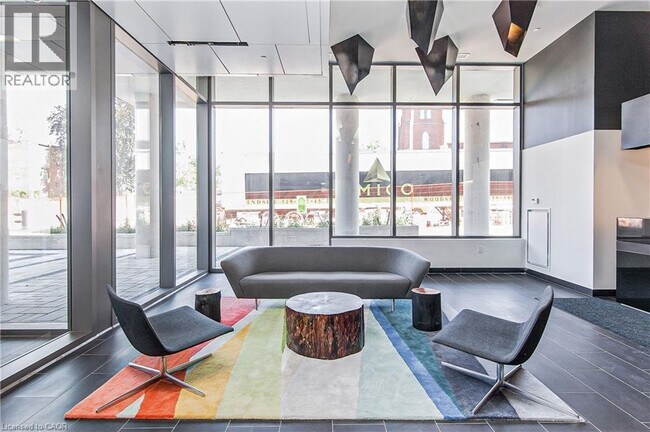 Photo - 85 Duke St W Unité 412