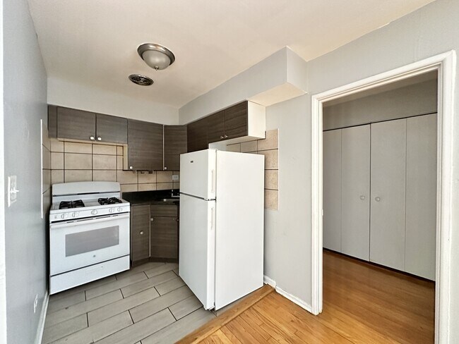 Photo - 1515 W Morse Ave Unidad 504