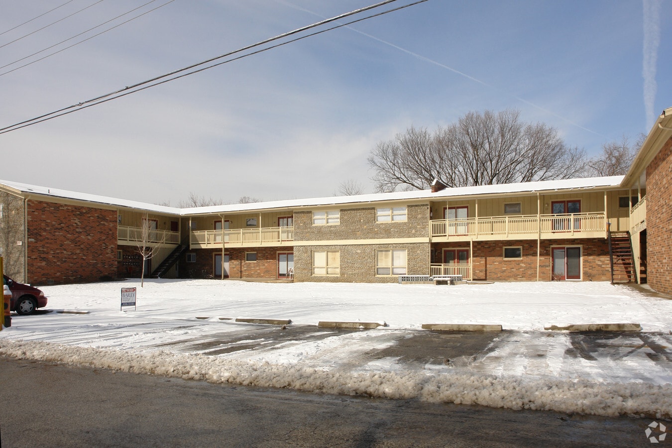 Primary Photo - Creek Stone Village Apartments