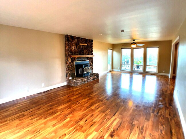 Photo - 5241 Pilot View Dr