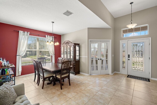 Photo - Beautiful Home For Rent in Brandon!
