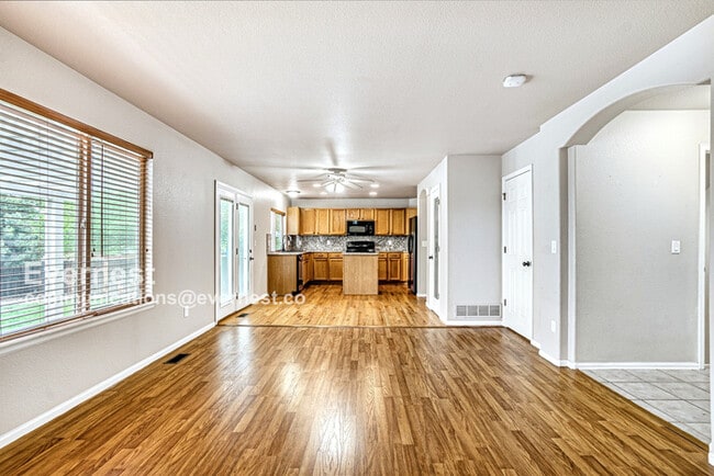 Photo - 13087 Race Ct