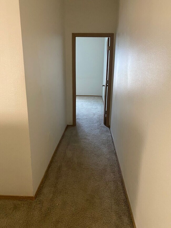 1000 Diamond Dr Unit 1202