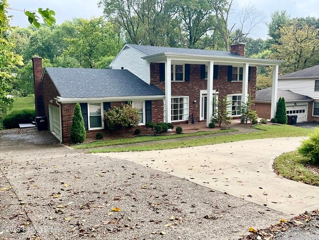 Photo - 2411 Chadford Way