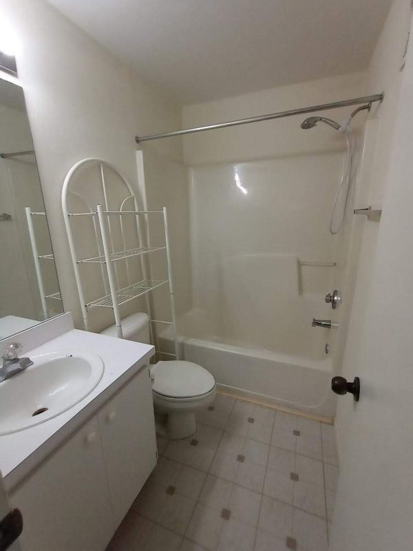 Photo - 4000 SW 23rd St