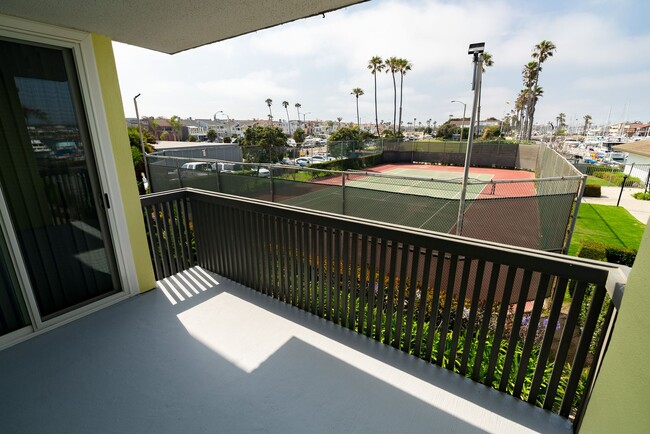 Photo - 4200 S Harbor Blvd Apartments