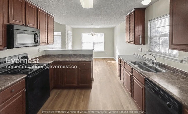 Photo - 2513 Slate Dr SW