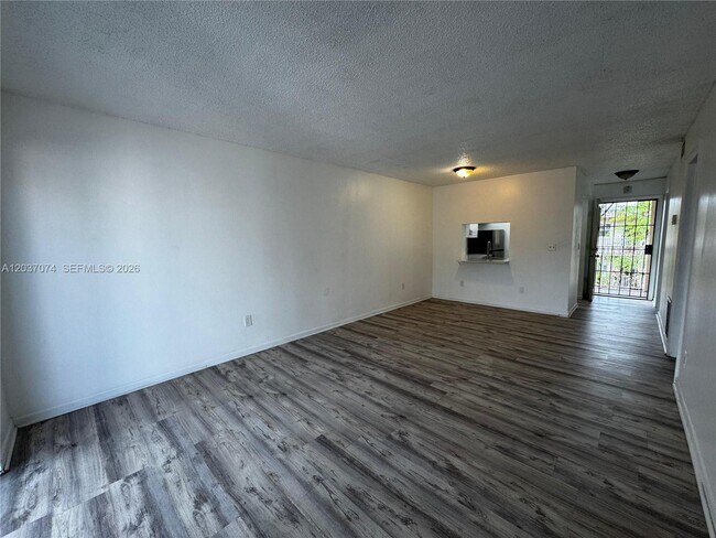 Photo - 2800 NW 56th Ave Unit D401