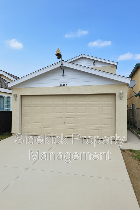 Building Photo - 10739 Mona Blvd Rental