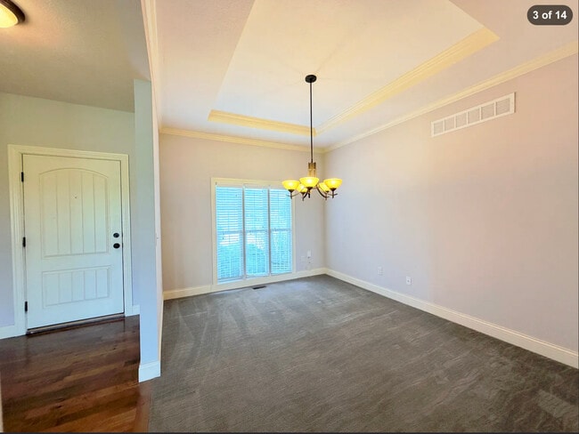 3813 Liberty Cir