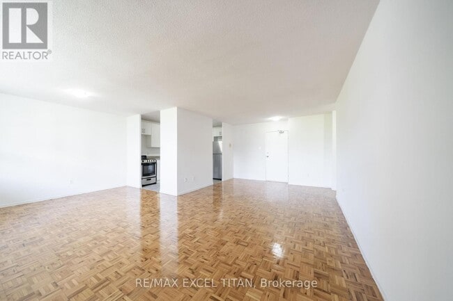Photo - 5 Glamorgan Ave Unit 412