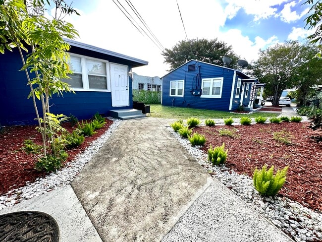 Photo - 517 Kanuga Dr Unit 4