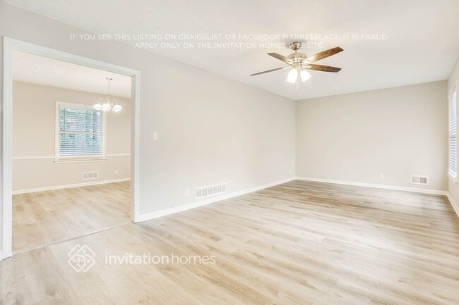 Photo - 399 Dorsey Cir SW