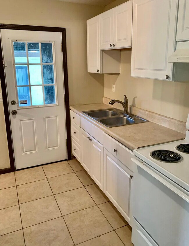 Photo - 1932 Pullman Ct House