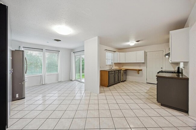 Photo - 6804 Duquesne Dr