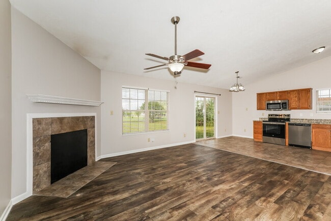 Photo - 5519 Story Ct