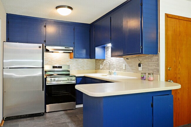 Photo - 5303 33rd Ave N