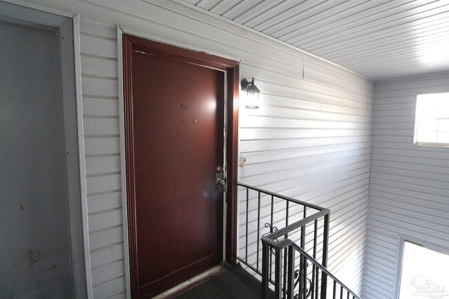 Photo - 10151 Guidy Ln