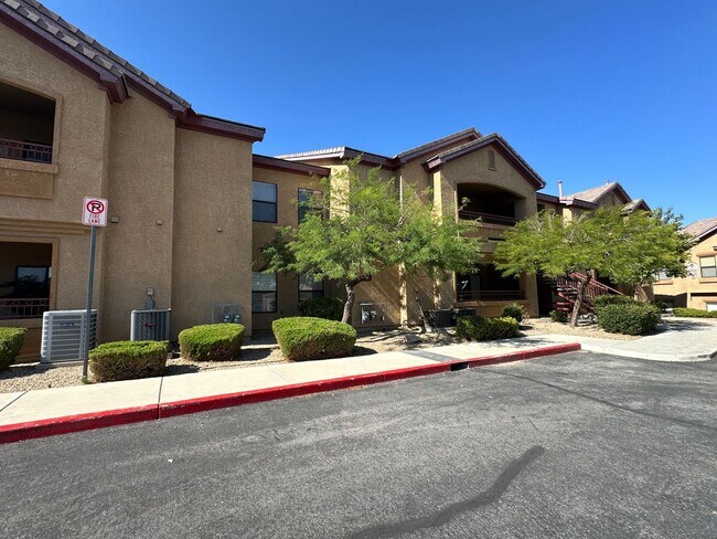 Photo - Second-Floor Condo With Relaxing Balcony Located In Northwest Las Vegas