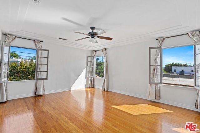 Photo - 460 N Harper Ave