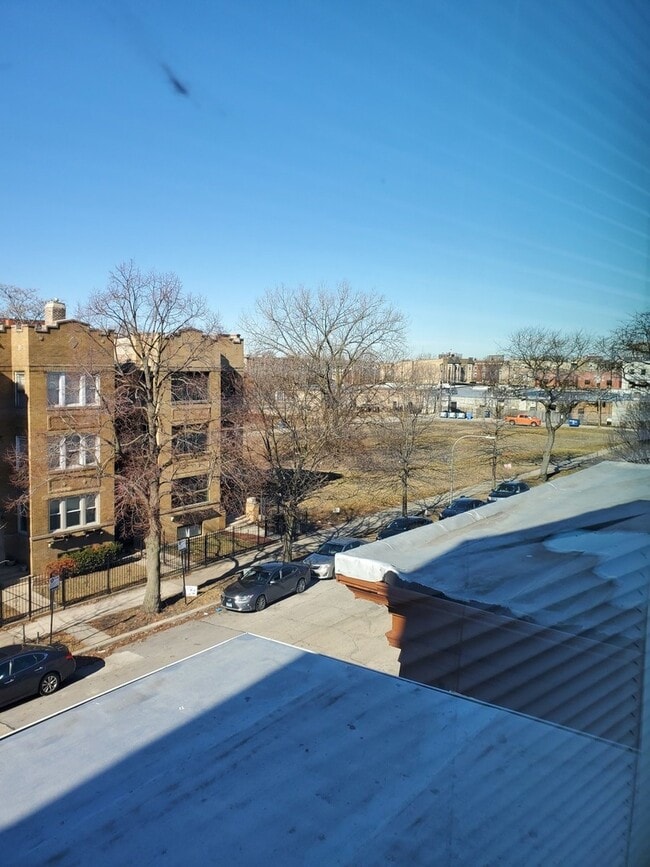 Photo - 4751 S Forrestville Ave Unit 3N