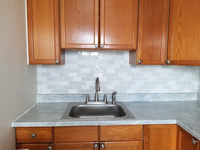 Kitchen - 1405 Taylor Ave Unidad 2