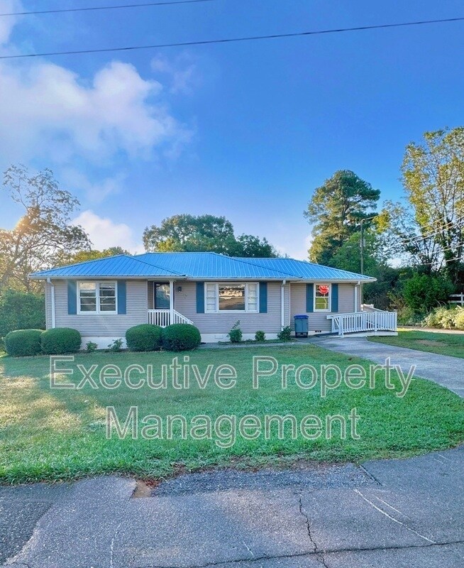 Photo - 217 Valley St