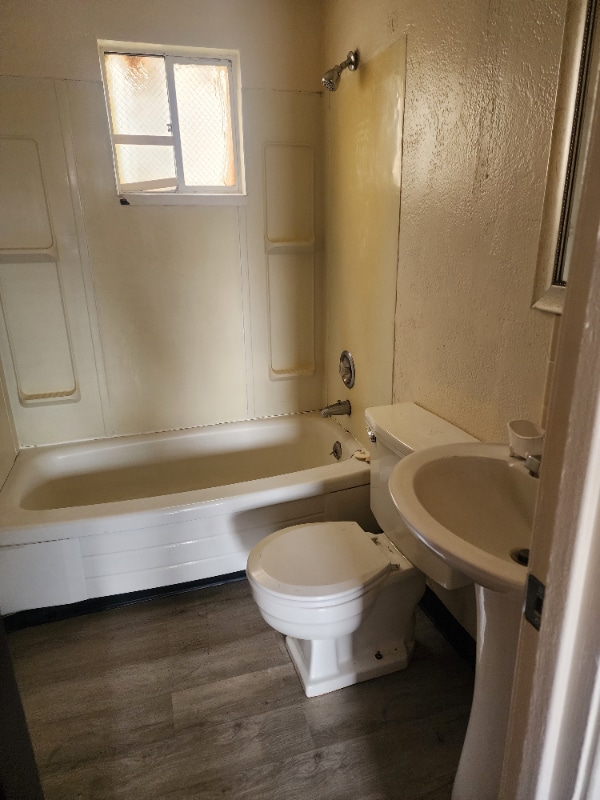 Photo - 309 E 3rd Ave Unidad 1