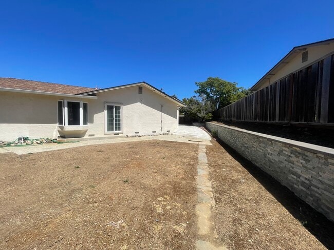Photo - 1150 Stafford Dr